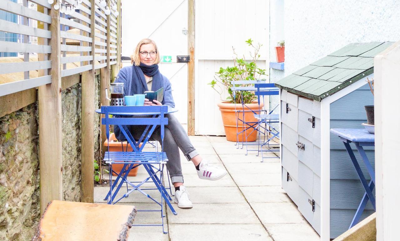 Ocean Backpackers Self-Catering Hostel Ilfracombe Kültér fotó